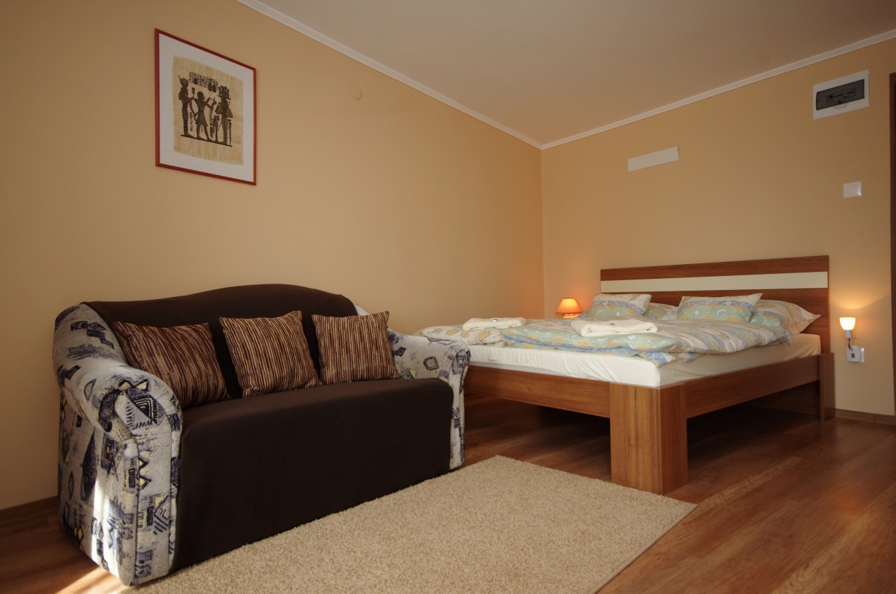 gyula-brill-apartman-smaragd-apartmanhaz-kep11