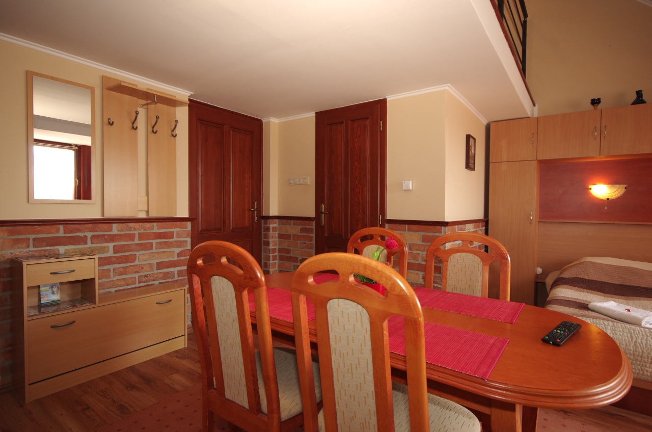 gyula-brill-apartman-rubin-apartmanhaz-kep7