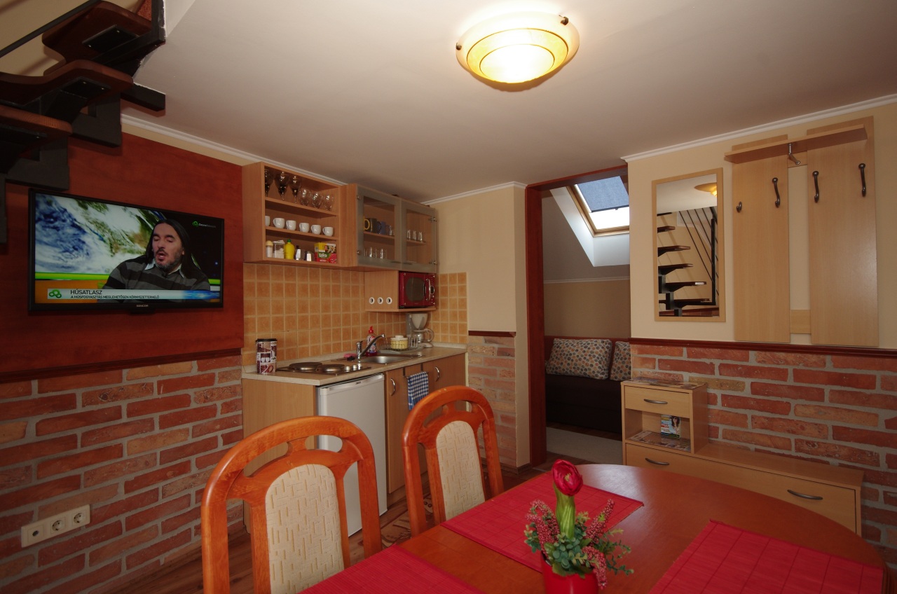 gyula-brill-apartman-rubin-apartmanhaz-kep9